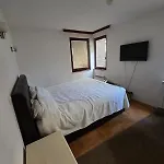 Lägenhet Old Linden House *